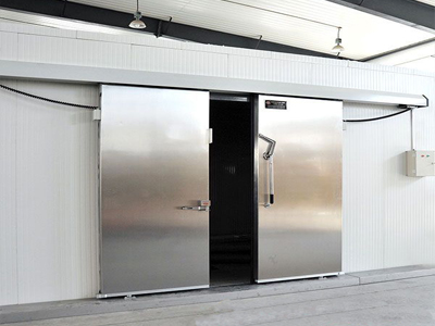 不鏽鋼平開冷庫門的優點